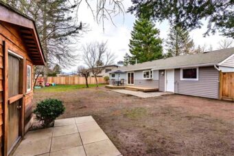 7413 Leary Crescent